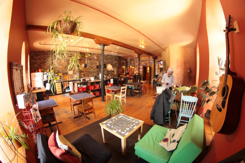 Le Lounge / The Lounge
